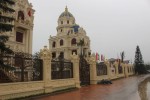 Lâu đài song sinh với nội thất dát vàng ở Ninh Bình